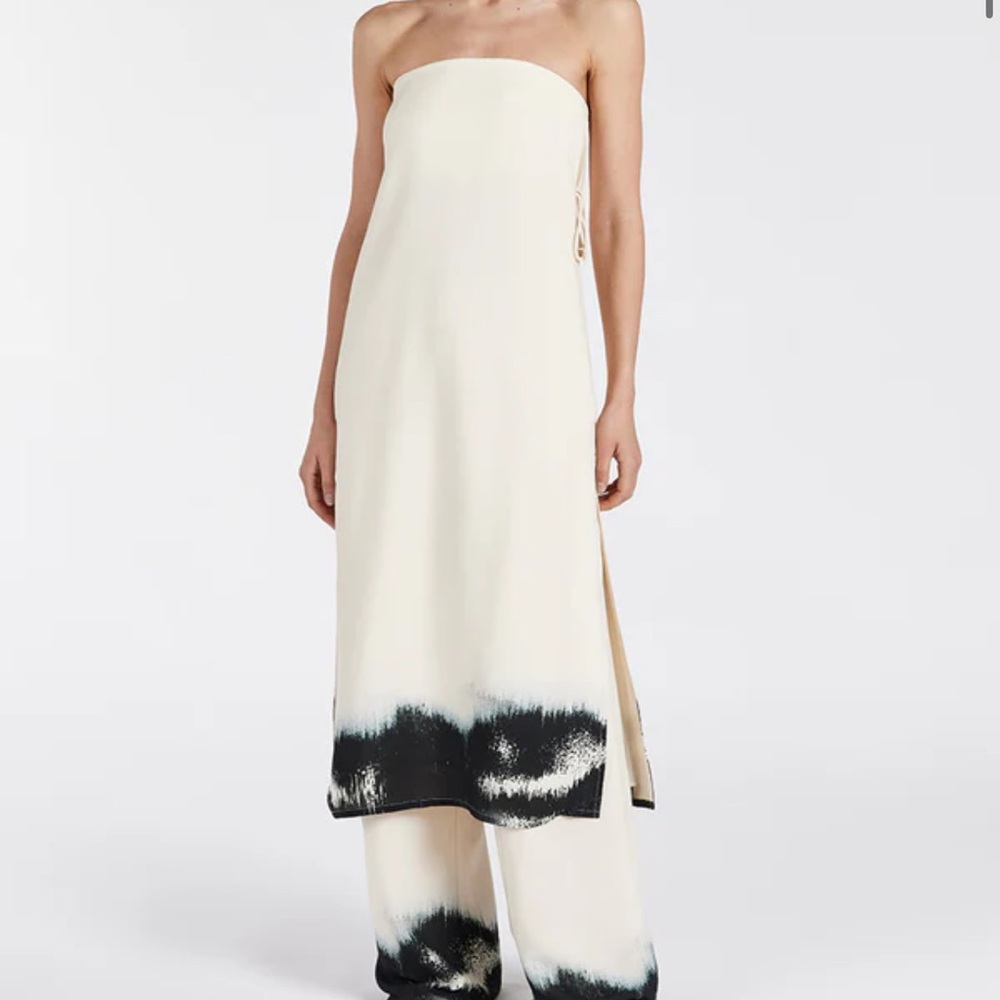 DISSH Cream and Black Pants